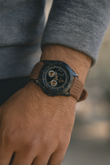 🔥 Vitz Ember Noir – Where Precision Meets Bold Elegance